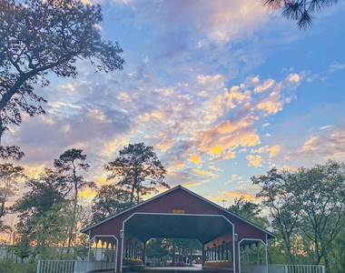 537 Natchez Park - Photo Thumbnail 20