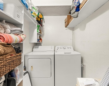 2510 Whitney Street - Photo Thumbnail 17