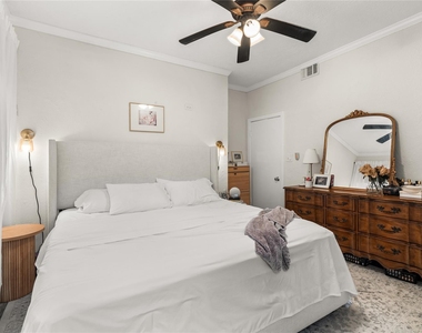 2510 Whitney Street - Photo Thumbnail 11