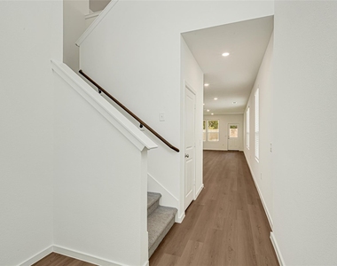 26415 Cedar Sedge Drive - Photo Thumbnail 6
