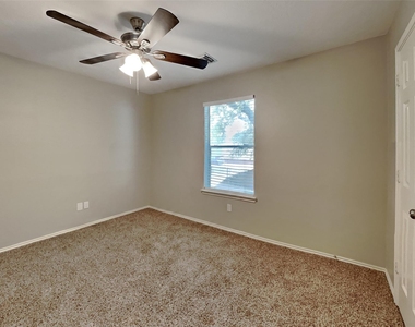 20322 Sable Acre Court - Photo Thumbnail 12