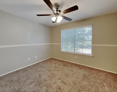 20322 Sable Acre Court - Photo Thumbnail 13