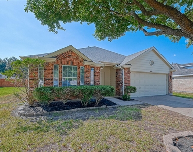 8418 Woodland Knoll Lane - Photo Thumbnail 1