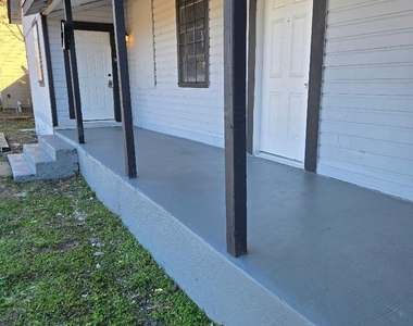 904 Herbert A - Photo Thumbnail 6