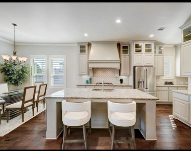5011 Anthony Springs Lane - Photo Thumbnail 12