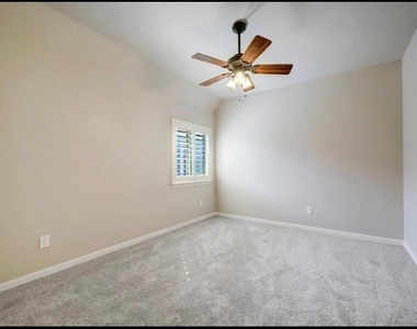 5011 Anthony Springs Lane - Photo Thumbnail 28