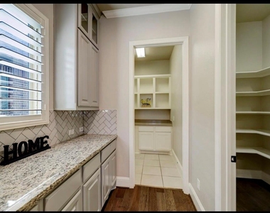 5011 Anthony Springs Lane - Photo Thumbnail 15