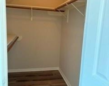 12823 Glorywhite Court - Photo Thumbnail 8