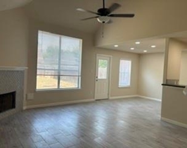 12823 Glorywhite Court - Photo Thumbnail 2