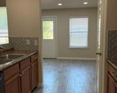 12823 Glorywhite Court - Photo Thumbnail 4