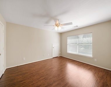 3907 Garnet Falls - Photo Thumbnail 22