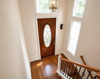 5324 Nett Street - Photo Thumbnail 1
