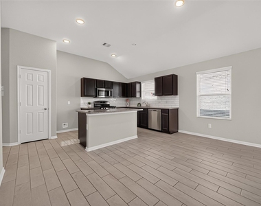 2122 Artic Loon Drive - Photo Thumbnail 15