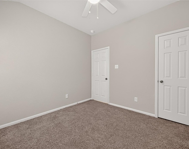 2122 Artic Loon Drive - Photo Thumbnail 24