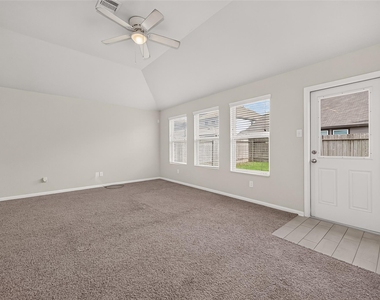 2122 Artic Loon Drive - Photo Thumbnail 8