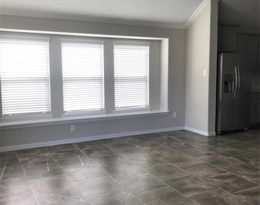 4731 Misty Ranch Drive - Photo Thumbnail 10