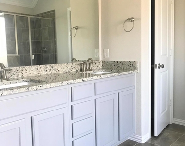 4731 Misty Ranch Drive - Photo Thumbnail 13