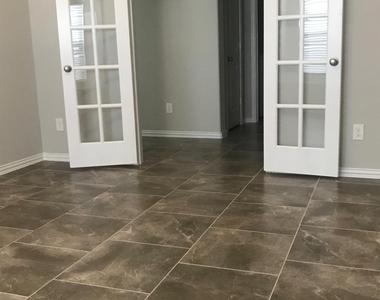 4731 Misty Ranch Drive - Photo Thumbnail 11