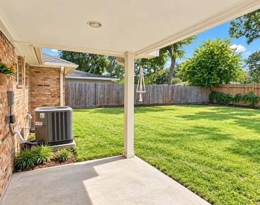 8215 Leader Street - Photo Thumbnail 20