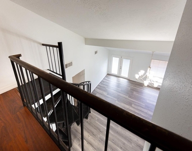 15102 Sheffield Terrace - Photo Thumbnail 12