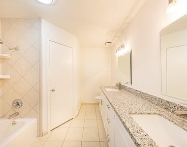 15102 Sheffield Terrace - Photo Thumbnail 23