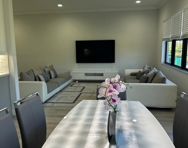 8863 Madrid Circle - Photo Thumbnail 7