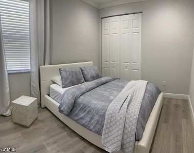 8863 Madrid Circle - Photo Thumbnail 28