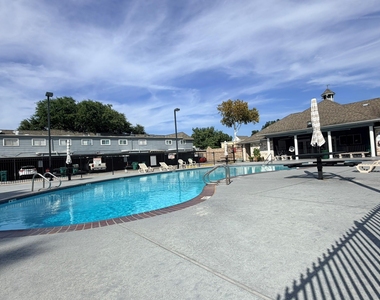 11002 Hammerly Boulevard - Photo Thumbnail 18