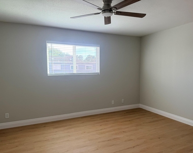 11002 Hammerly Boulevard - Photo Thumbnail 10