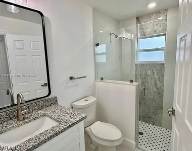 4616 15th Street Sw - Photo Thumbnail 4
