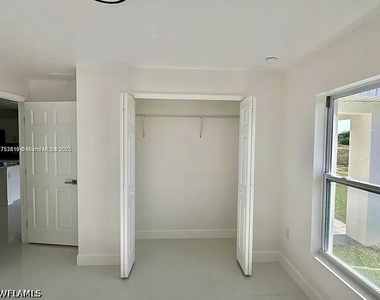 4616 15th Street Sw - Photo Thumbnail 5