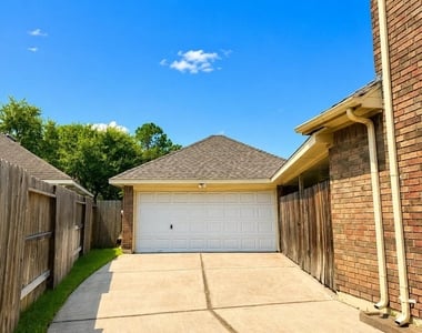 2438 Weatherford Drive - Photo Thumbnail 48