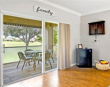 5308 Chiquita Boulevard S - Photo Thumbnail 5