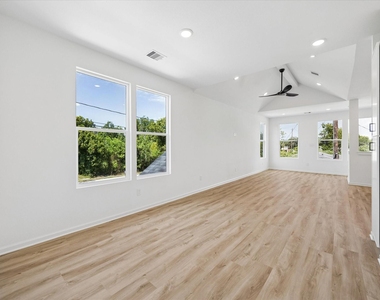 6833 Cohn - Photo Thumbnail 31