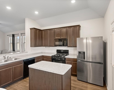 14156 Kamilia Road - Photo Thumbnail 9