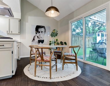 1034 Montour Drive - Photo Thumbnail 9