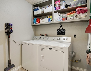 1034 Montour Drive - Photo Thumbnail 21
