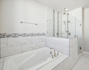 256 W 28th Street - Photo Thumbnail 14