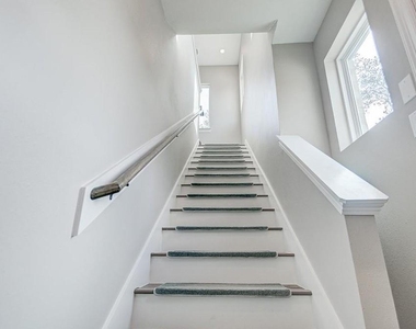 5262 Ella Boulevard - Photo Thumbnail 3