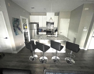 5262 Ella Boulevard - Photo Thumbnail 5