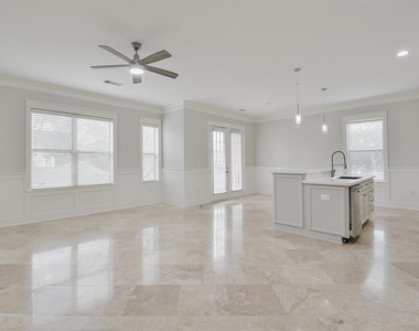 2802 Morrison Street - Photo Thumbnail 10