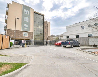 2802 Morrison Street - Photo Thumbnail 29