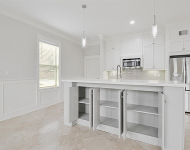 2802 Morrison Street - Photo Thumbnail 11