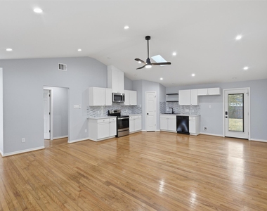 4926 Edfield Street - Photo Thumbnail 13
