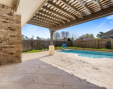 12902 Cascadia Knoll Court - Photo Thumbnail 17