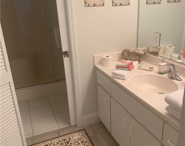 441 Quail Forest Boulevard - Photo Thumbnail 11