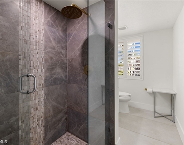 175 Fifth Avenue S - Photo Thumbnail 29