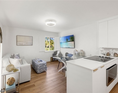 175 Fifth Avenue S - Photo Thumbnail 4