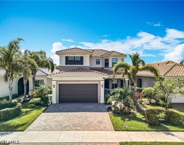 4310 Aurora Street - Photo Thumbnail 2