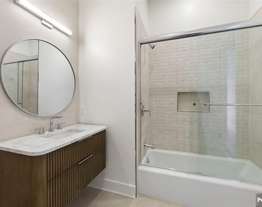 487 Market - Photo Thumbnail 14